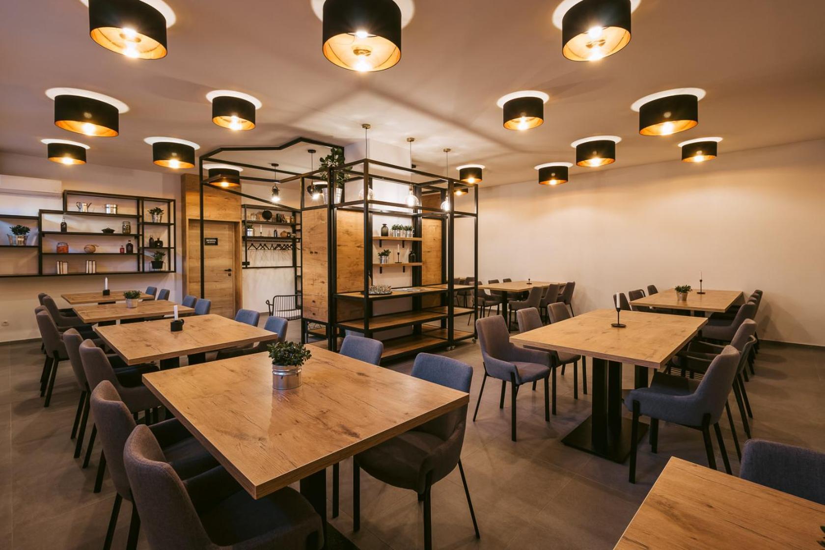 Pri Karlu Rooms & More มาริบอร์ ภายนอก รูปภาพ