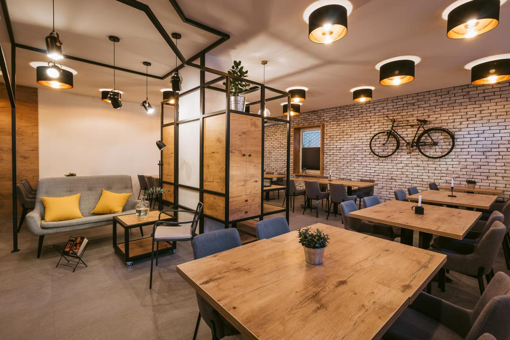 Pri Karlu Rooms & More มาริบอร์ ภายนอก รูปภาพ